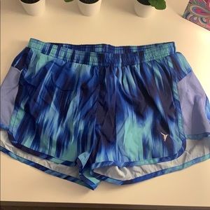 Women’s Old Navy Active shorts